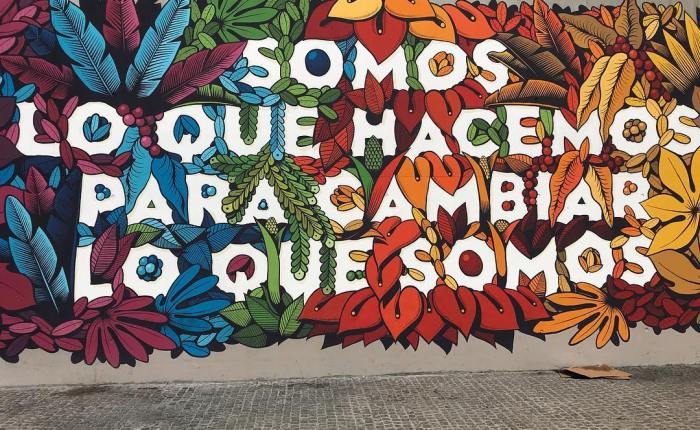 Voluntariado lector, entre la filantropía y la&nbsp;despolitización